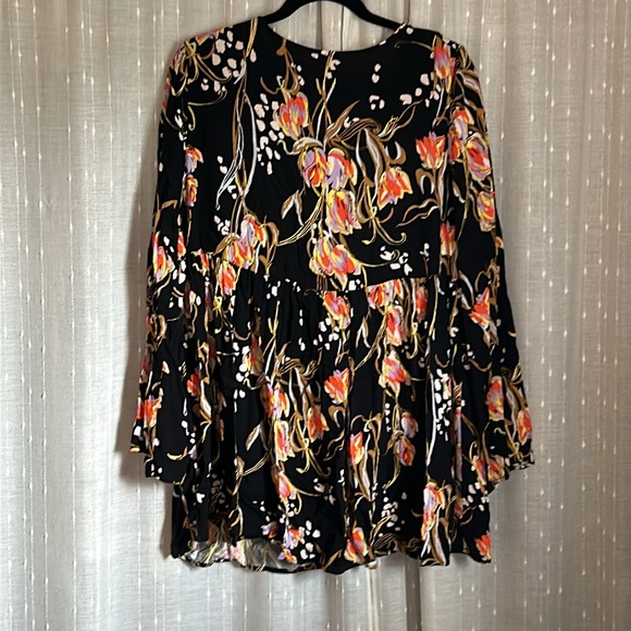 Free People Long Top M - Picture 3 of 7